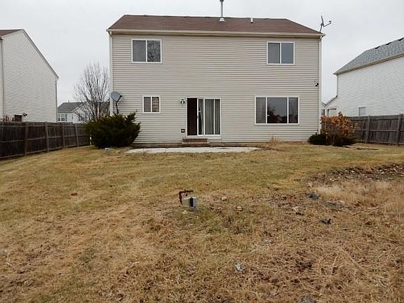 2nd image of 925 Chesapeake Trl