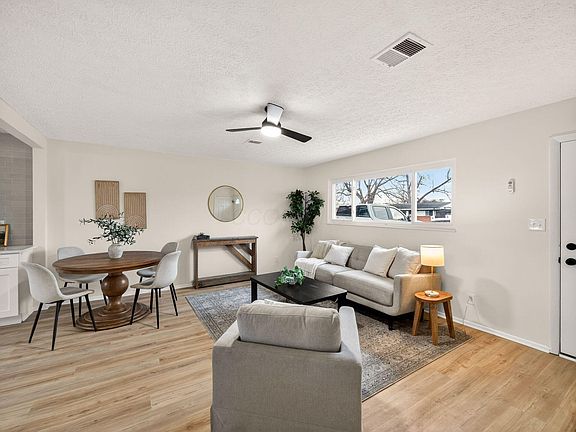 4th image of 3105 Wessex Ct
