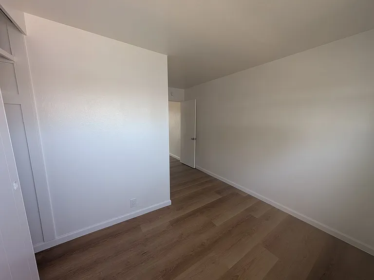 1213 San Pablo Ave #204 — Photo 4