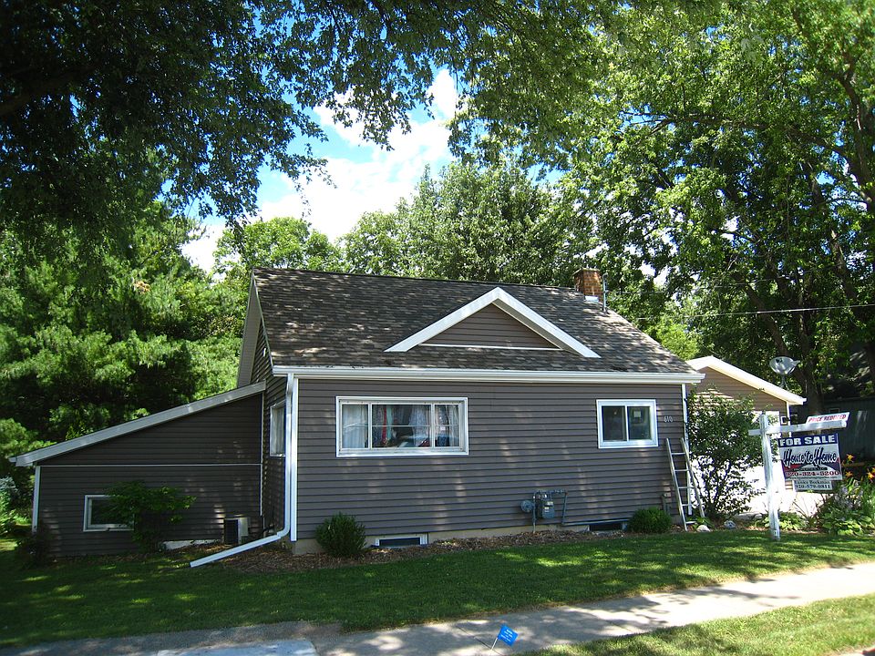 1st image of 610 Rock River Ave