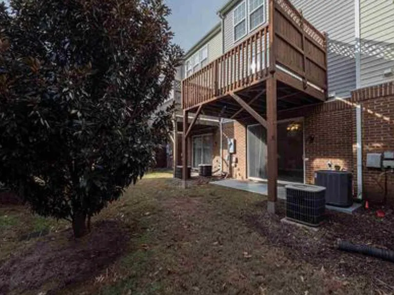 4908 Brook Knoll Pl — Photo 10
