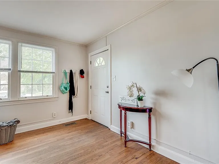 388 Ashley Ave NE — Photo 7