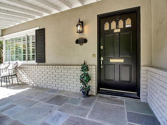 5th image of 1743 Coastland Ave