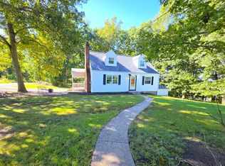 261 Old Scales Rd, Washington, PA 15301