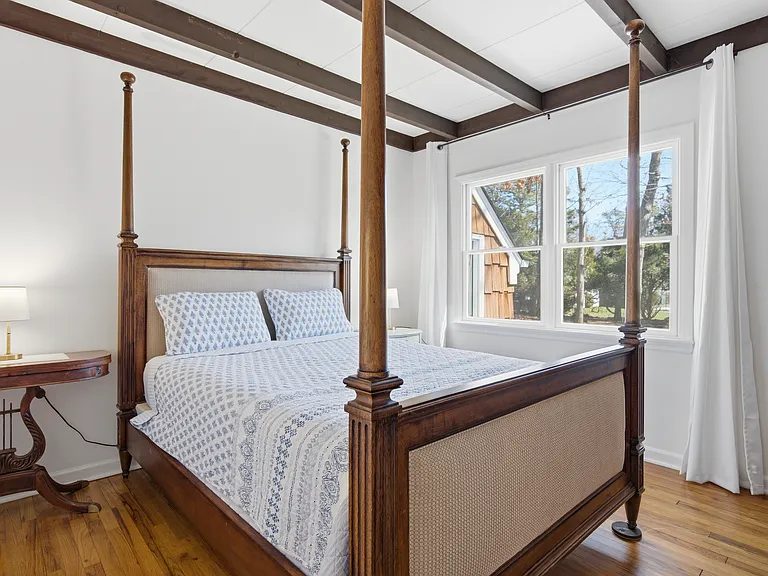 3 Foster Ave — Photo 10