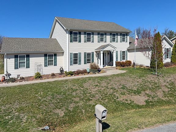 4th image of 35 Devonshire Ct