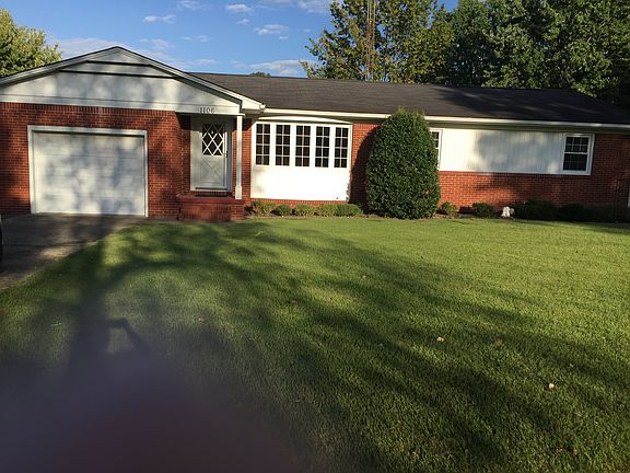 4th image of 1106 Wilton Ave