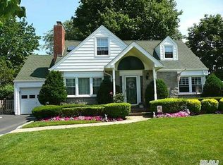 46 Intervale, Rockville Centre, NY 11570