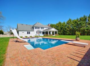 205 Potato Field Ln, Southampton, NY 11968