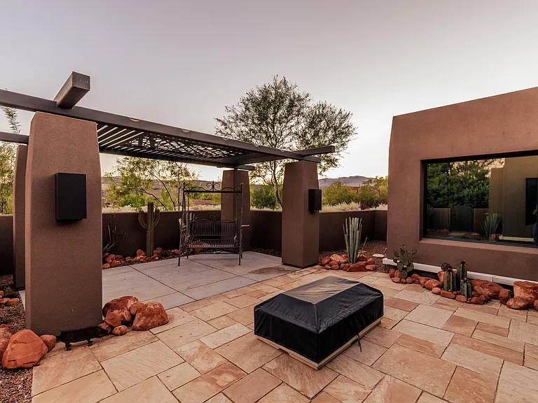 1353 W Lake Dr — Photo 23