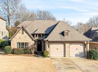 1115 Walden Ln, Auburn, AL 36830