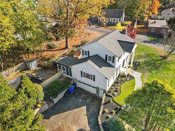 4th image of 125 Cottage Ave