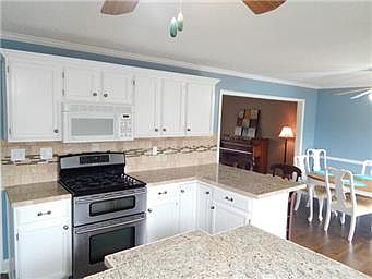 5th image of 6618 NW Lawson Ln
