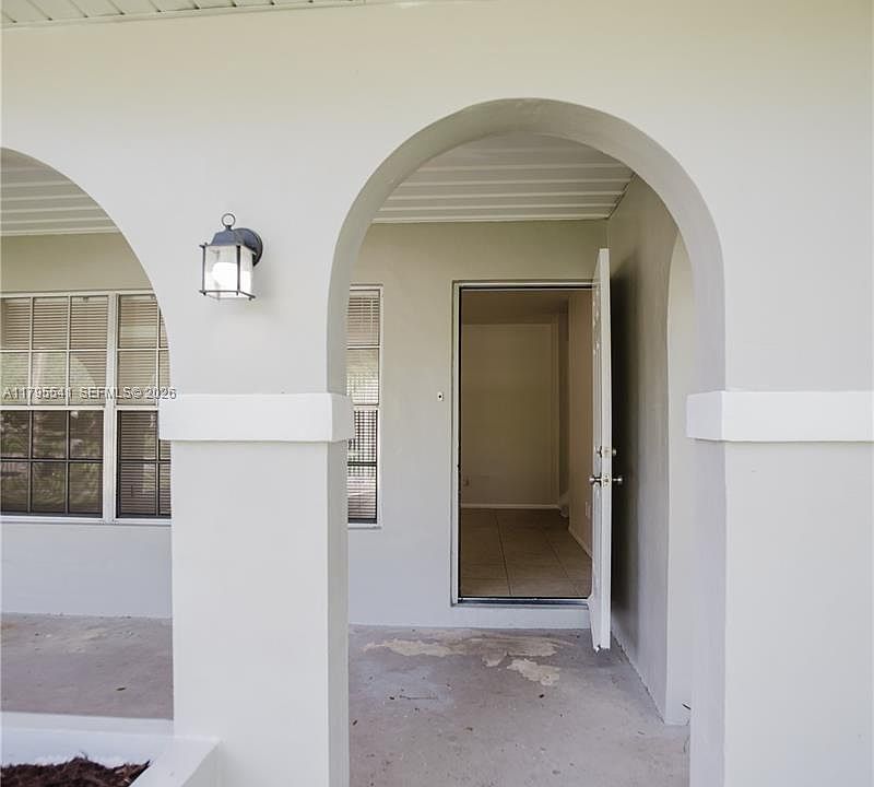 323 NE Midfield Ln, Port Saint Lucie, FL 34983 | Zillow