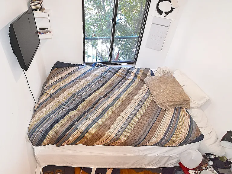 120 Ridge St #3B — Photo 8