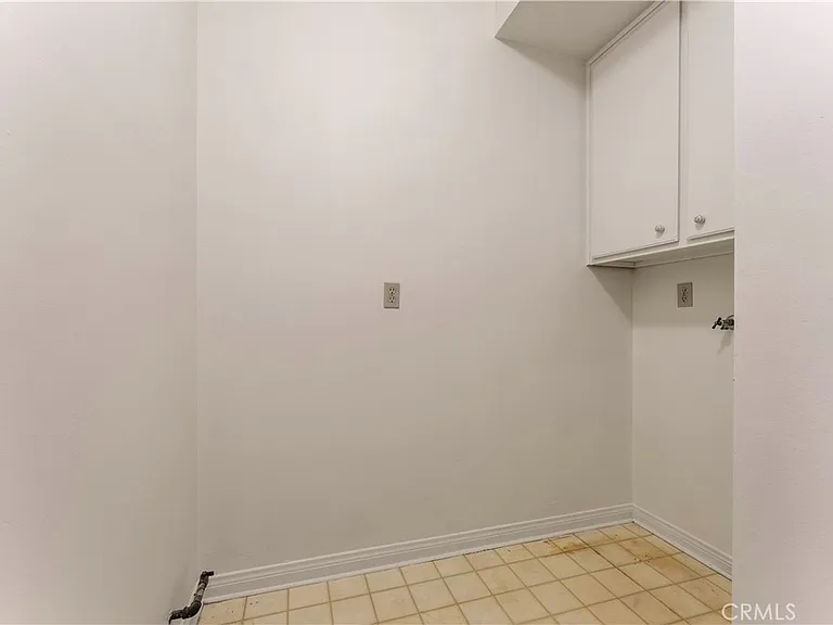 1567 Westholme Ave #4A — Photo 12