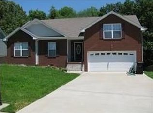 1712 Ridge Runner Ct, Clarksville, TN 37042