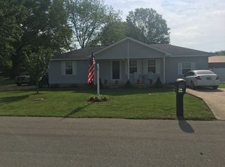 120 N Tilley St, Advance, MO 63730