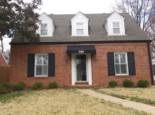 523 East Dr, Saint Louis, MO
