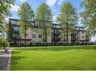 The Edgewater, Victoria, BC V8T 5K3