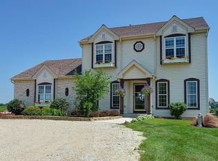 6360 N State Road 57, Fredonia, WI 53004