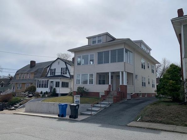 122 Ocean Ave #1, Providence, RI 02905