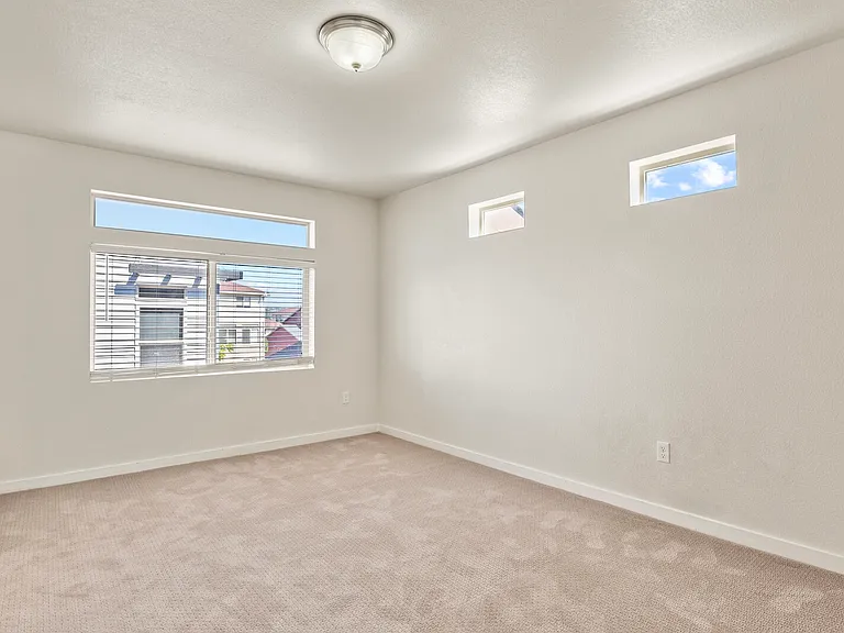 4424 Vindaloo Dr — Photo 16