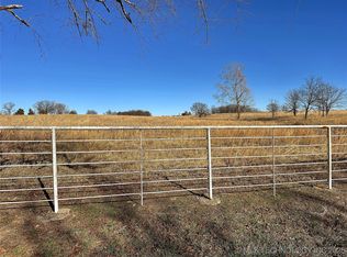 15304 W Jones Rd, Tahlequah, OK 74464