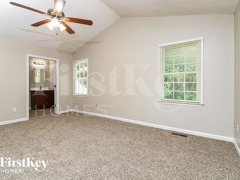 5374 Muirwood Pl — Photo 13