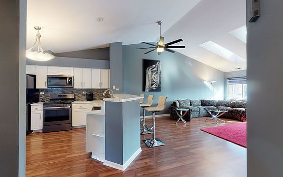 4th image of 2793 Odlum Dr #4