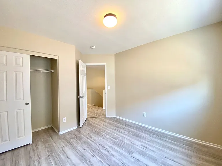 6486 W Eldorado Ln — Photo 16
