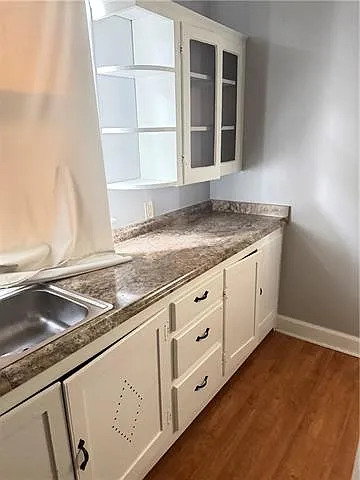 506 Macarthur Ave — Photo 13