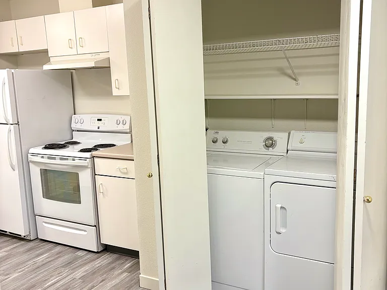 Northwood Apartments — Photo 6