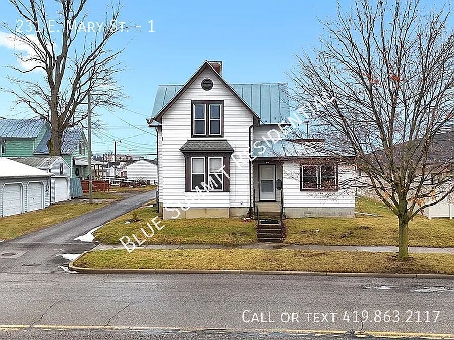 1st image of 231 E Mary St #1