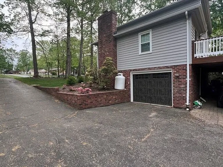 118 Guffey Ter — Photo 41