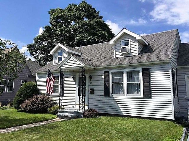 1st image of 19 Jackson Ave