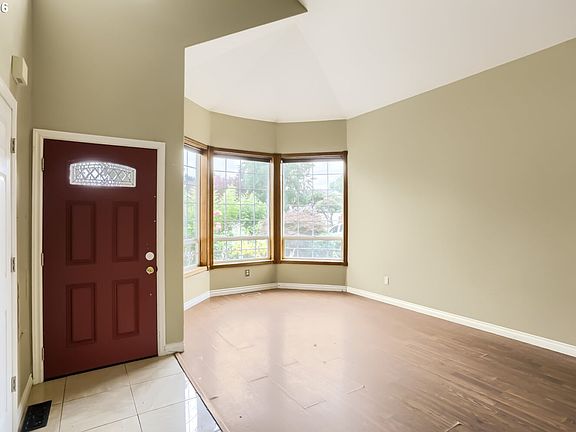 4th image of 13417 Squire Dr