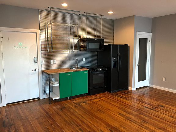 4th image of 607 22nd St APT 205