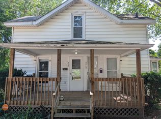 415 S Franklin St #1/2, Mount Pleasant, MI 48858