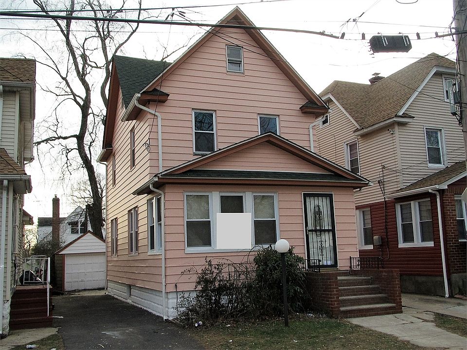 1st image of 227-18 107th Ave