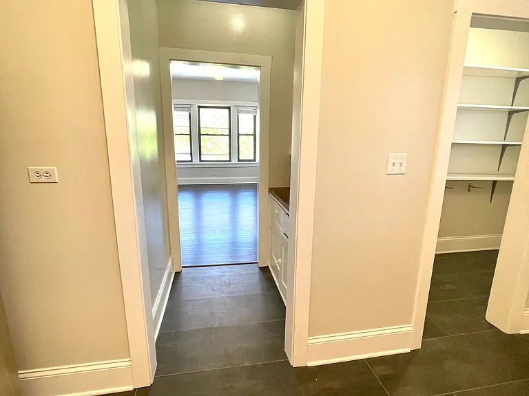 1407 W Greenleaf Ave #3-N — Photo 15