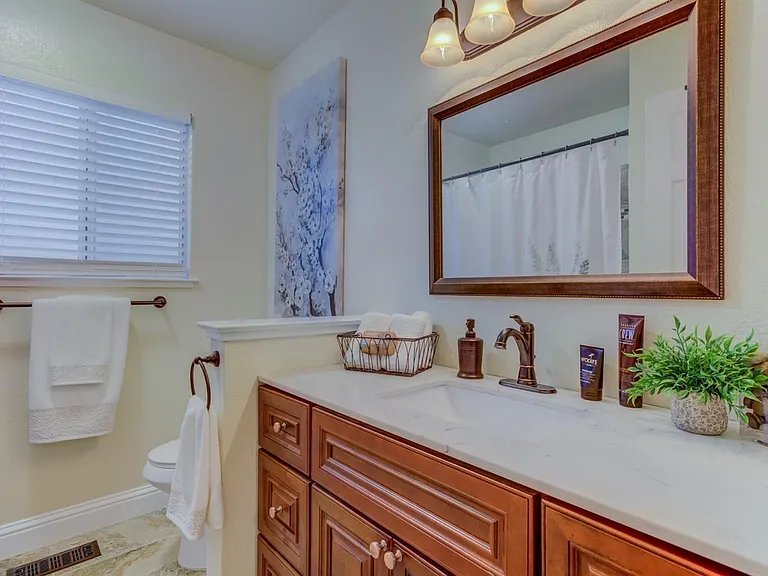 2572 Rollingwood Dr — Photo 20