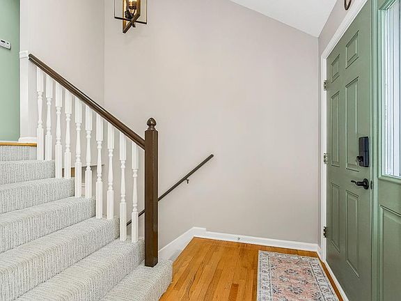 3rd image of 16380 S Avalon St