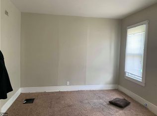 1218 Linden St, Burlington, IA
