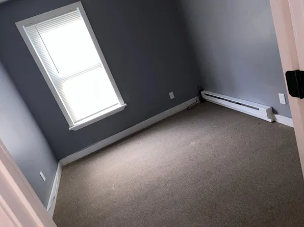 5 Wright St #2, Gardner, MA 01440