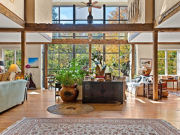 1204 Ashley Falls Rd