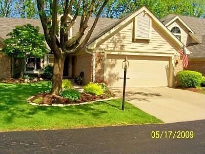 2nd image of 6640 Golf Green Dr