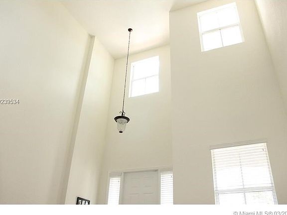 4th image of 8164 NW 114th Psge #0