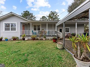 156 Browntown Rd, Kingsland, GA 31548