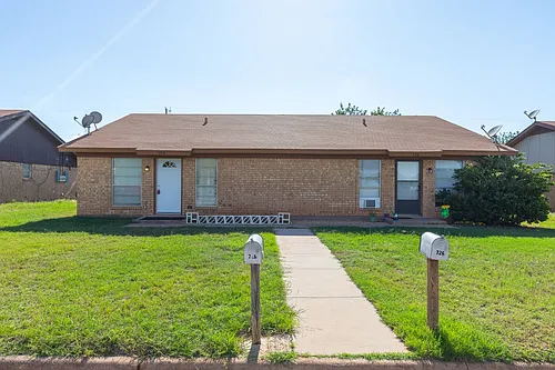 728 Redbird Ln Photo 1